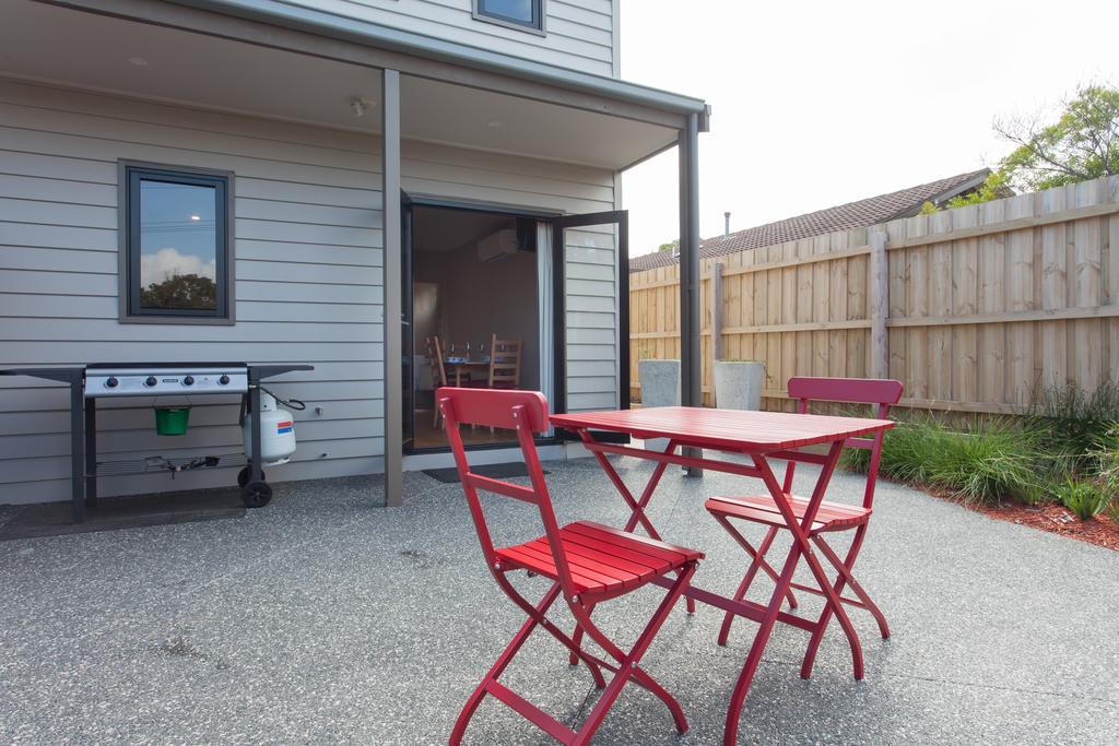 Silversands Beach Cottage Mount Martha Room photo