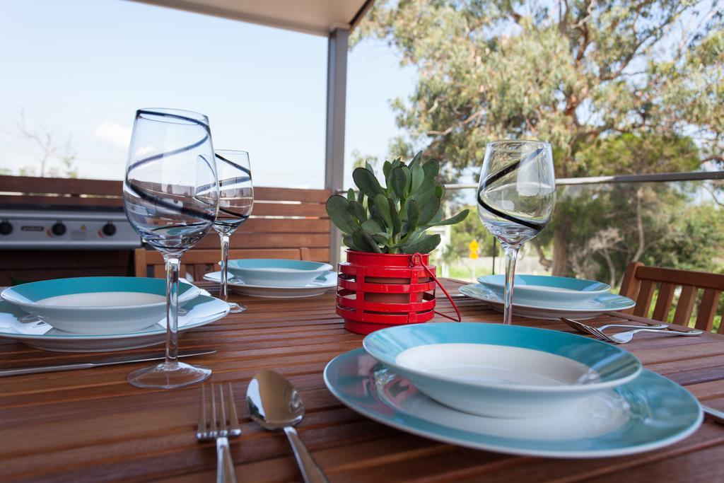 Silversands Beach Cottage Mount Martha Room photo